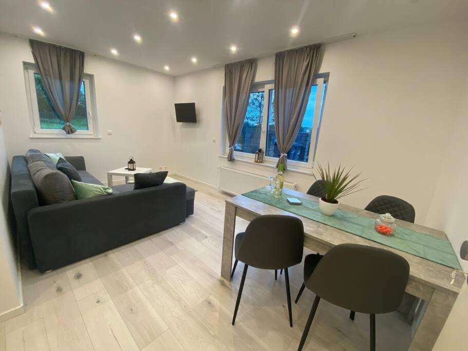 Ferienwohnung Vulkaneifel Stadtkyll Eksteriør billede